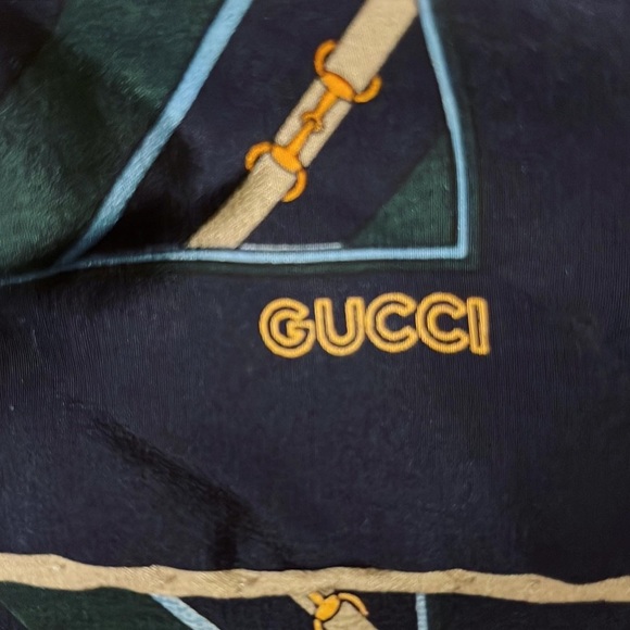 GUCCI Silk Neck Scarf | Double G logo, Double Snaffle Bit, RARE - Picture 10 of 10
